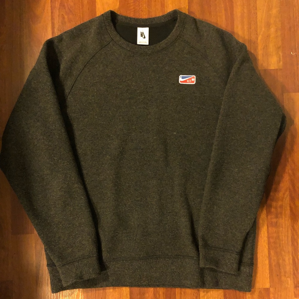 NIKELAB RT TECHNO WOOL SWEATER
CHARCOAL Sz Large